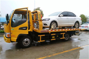 冷水江附近拖车救援24小时服务热线